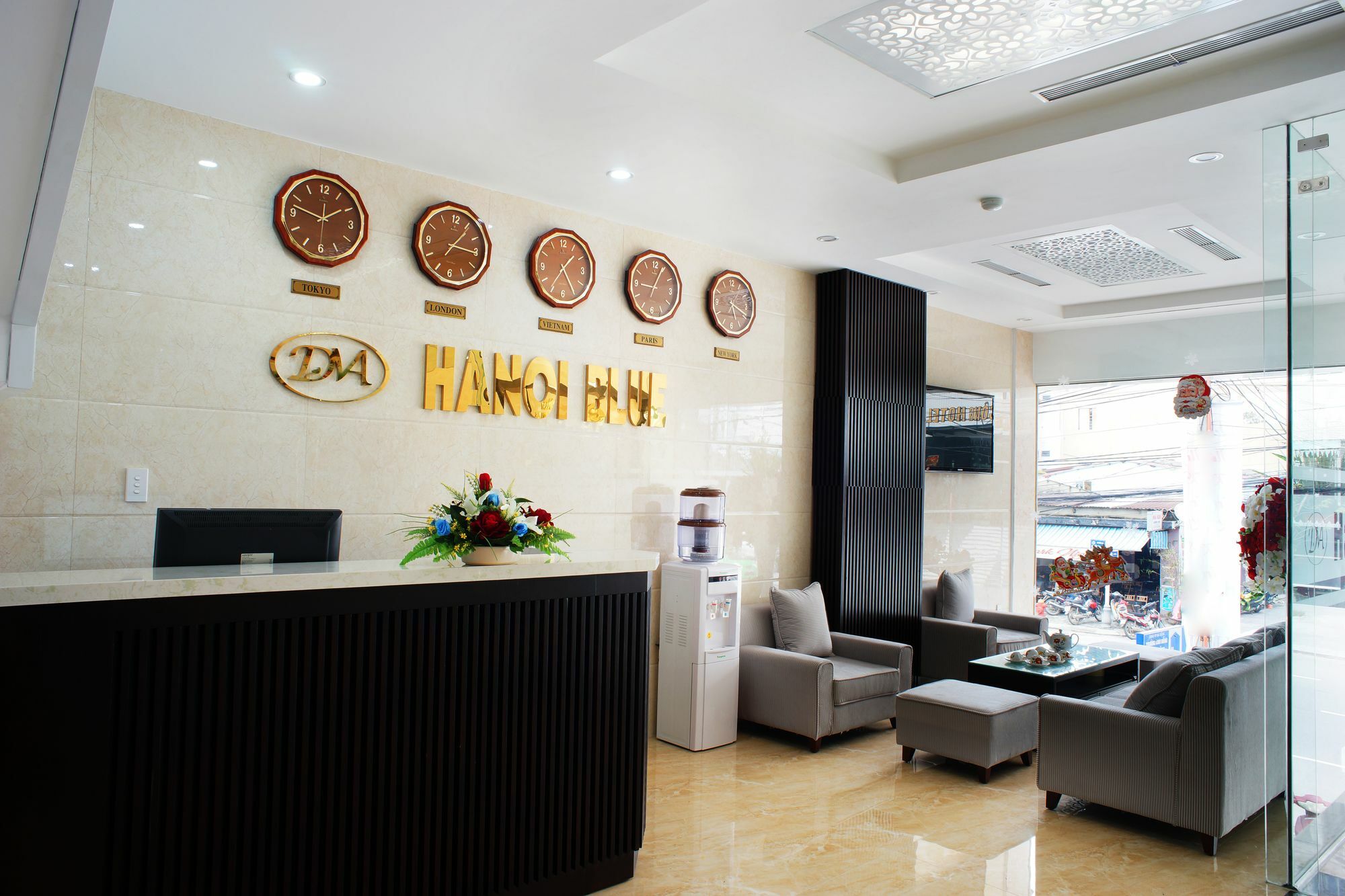 Hanoi Blue - The Water Front Hotel Đà Nẵng
